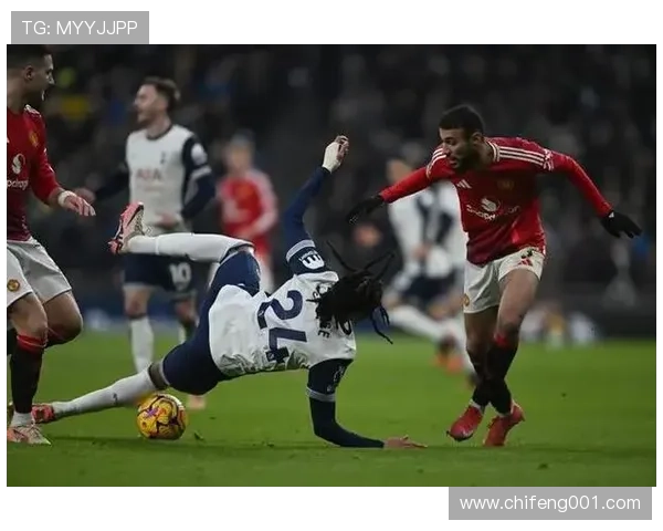 麦迪逊在热刺的精彩表现持续受到英超关注，球队争夺冠军形势稳健。