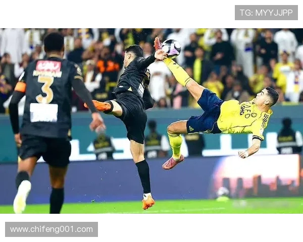 C罗倒钩世界波 C罗倒钩世界波