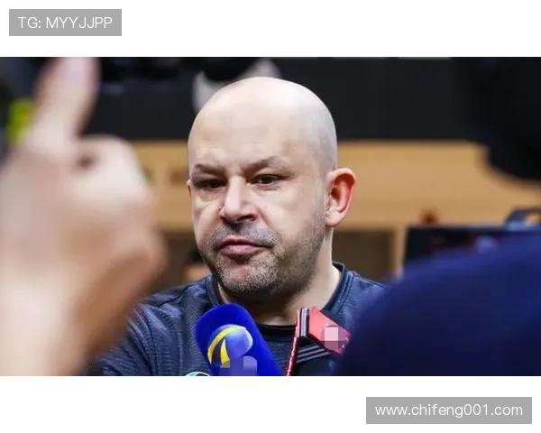 佩德里为何评价两极分化？从战术角色与比赛影响力解析